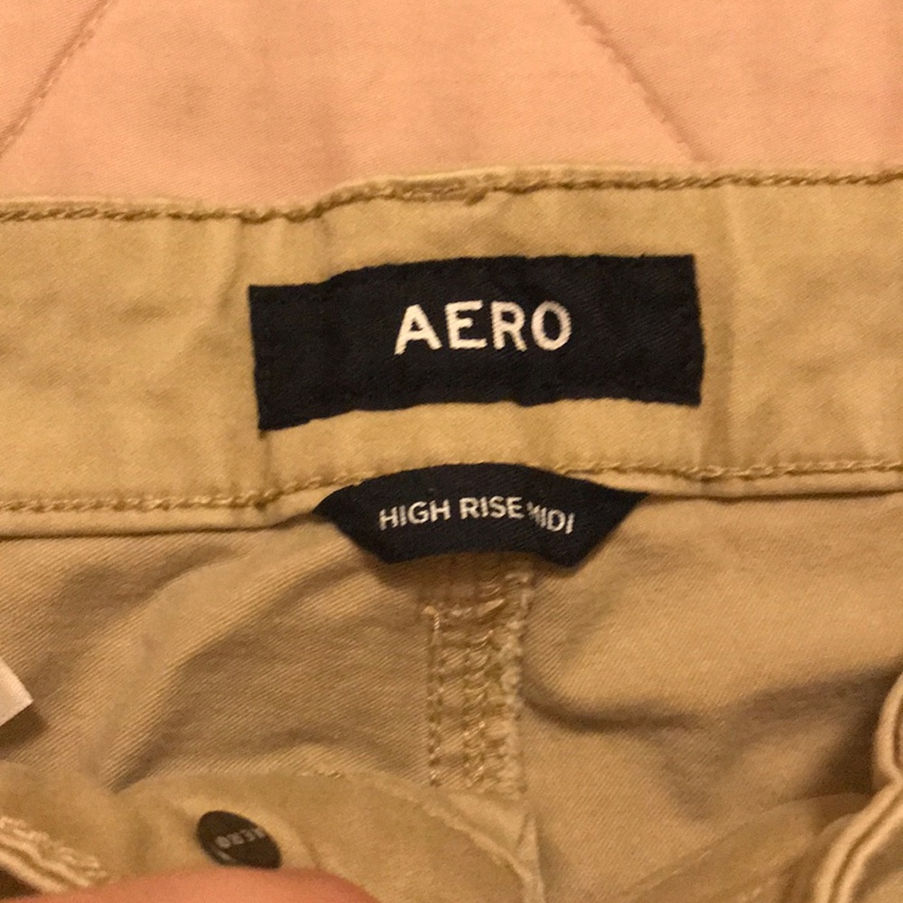 Shorts - Picture 3 of 5